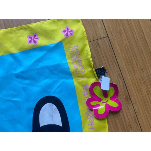 NWT MARSHALL COLUMBIA X Sanrio Hello Kitty Silk Scar - Picture 4 of 5